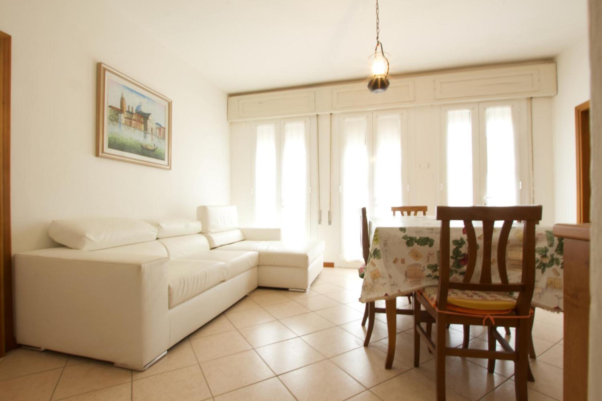 Apartment 12 Accesso - Immobiliare